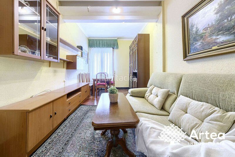 Foto ddcb81b0-9b36-4926-8745-21fd596c5158. Miete etagenwohnung mit heizung in Ensanche - Moyua - Diputación Bilbao