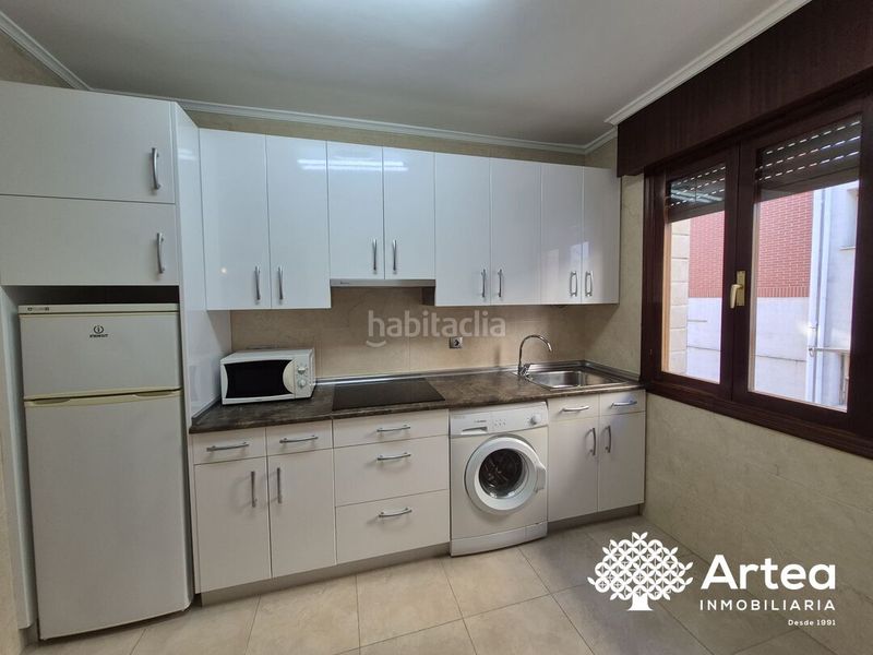 Foto e4cfa83f-9ebc-4500-b08e-f9fdf61cee53. Flat with heating in Azeta - Abatxolo Portugalete
