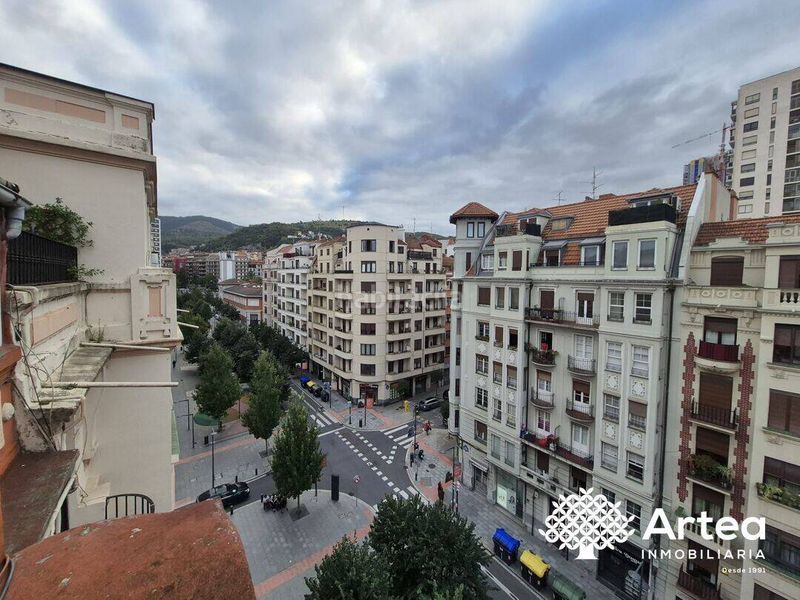 Foto e5b2ede7-8e1f-4cc3-8609-cefde5a09706. Pis amb calefacció a Sabino Arana-Jesuitas Bilbao