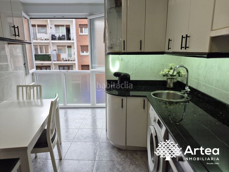 Foto 16f50684-a76d-44ce-85b4-1784973a8d25. Pis amb calefacció a Iralabarri Bilbao