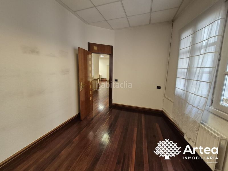 Foto ac9a970f-83b6-4dcc-8c5f-dae3f30dbb32. Alquiler oficina  alquiler zona Casco Viejo, bidebarrieta en Bilbao