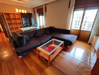 Affitto Appartamento  Bailén kalea. Piso en alquiler en bilbao, abando, con balcón y vistas a la ría