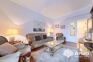 Pis a Campuzano. Piso en venta en bilbao, zona indautxu de tres habitaciones y do