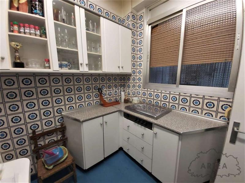 Foto 10e945bf-9d95-459c-9f65-91ade586f7c7. Locale commerciale in sagarminaga kalea 48 in Santutxu-Basarrate Bilbao