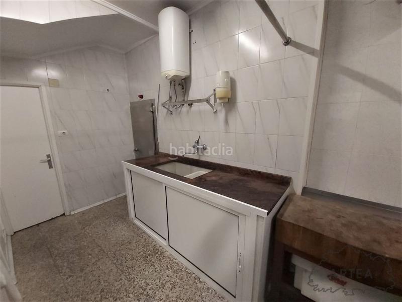 Foto 507f42fb-c52d-4fcd-988c-939d3805ba80. Locale commerciale in sagarminaga kalea 48 in Santutxu-Basarrate Bilbao