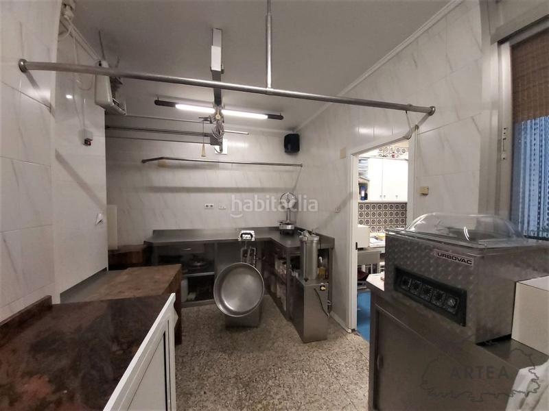 Foto 9c2e5aaf-fbc0-4419-8166-310b8a1d1621. Locale commerciale in sagarminaga kalea 48 in Santutxu-Basarrate Bilbao