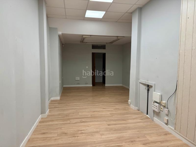 Foto 61fa83b1-301d-4590-bdf3-000959c1e068. Lloguer local comercial a Centro Barakaldo