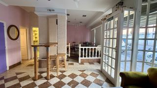 Business premise in Abaro Etorbideà 28