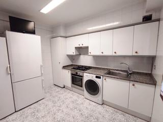 Pis  Karmen kalea. Piso luminoso y exterior en eibar ideal para entrar a vivir