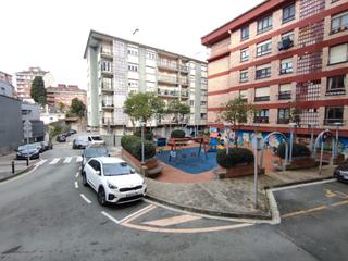 Pis  Sansaburu kalea. Se vende piso para entrar a vivir en sansaburu