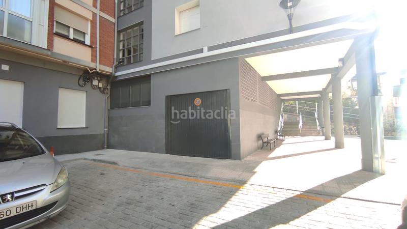 Foto 6669d596-5e27-4b02-817d-1cf65c762ac7. Aparcament cotxe a Ermua