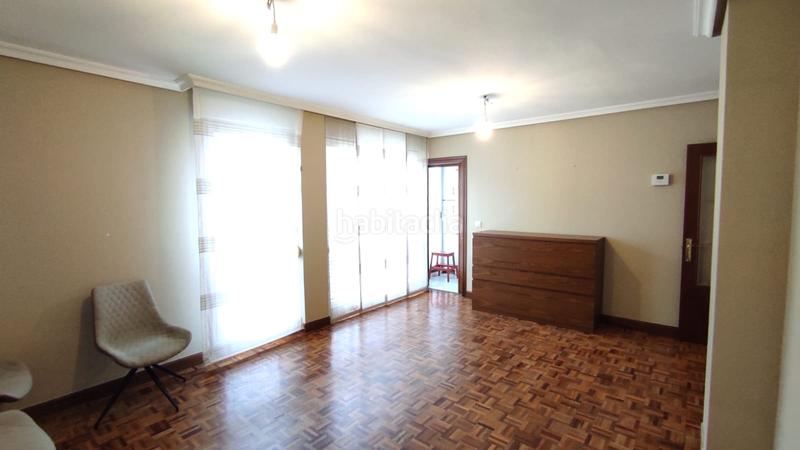 Foto 0af74cbd-7218-4764-b528-0788640d3da8. Pis a Ermua