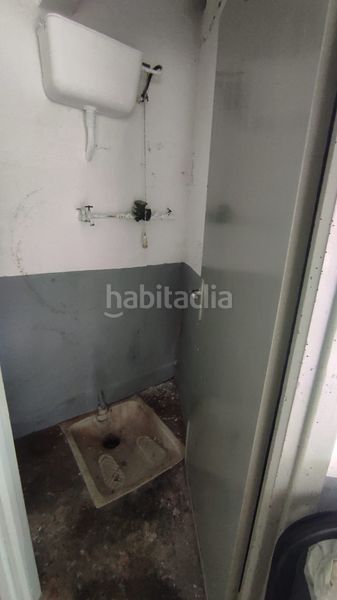 Foto 9cde6dce-8d5a-49f2-8969-0e3d20b867b4. Aparcament cotxe a Eibar