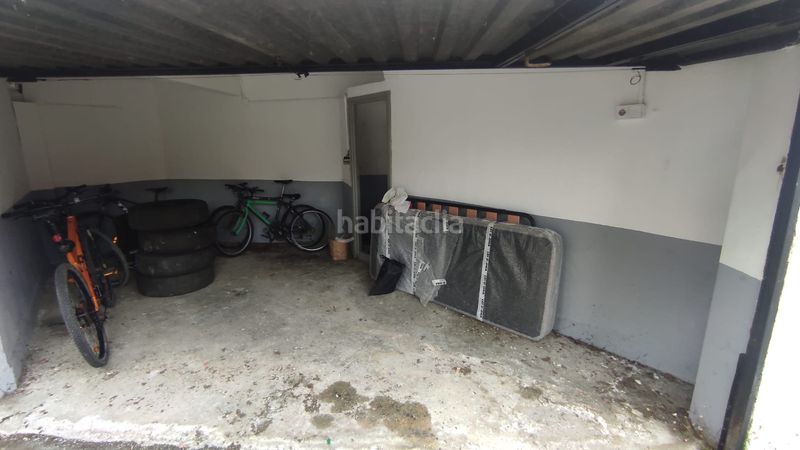 Foto e18f4c4f-3d29-4503-a0ab-004c9c5d21c5. Aparcament cotxe a Eibar