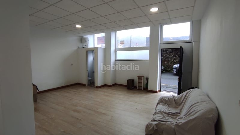 Foto 4d1d423f-fc4f-4801-9783-59969fe446e6. Local comercial a Eibar