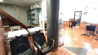 Location Local commercial  Tiburzio anitua kalea. Local comercial