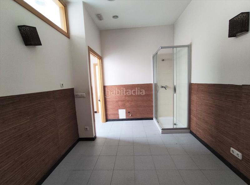 Foto 91ab17ce-77de-4973-8708-ba40a85b6336. Affitto locale commerciale in Ermua