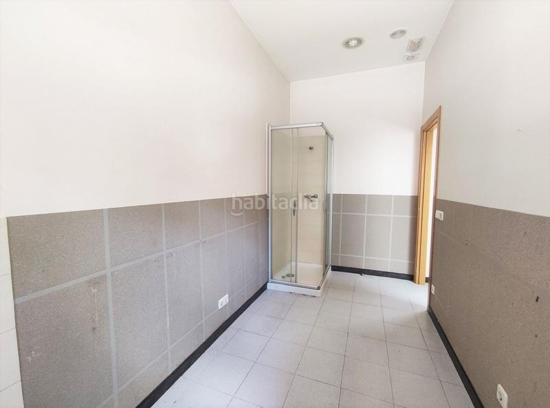 Foto cada75dc-212b-4d47-ab43-84f9358f1c64. Affitto locale commerciale in Ermua