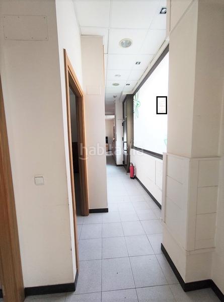 Foto a55b07f3-0e90-46ab-a90b-8e63de7b8c0d. Location local commercial dans Ermua