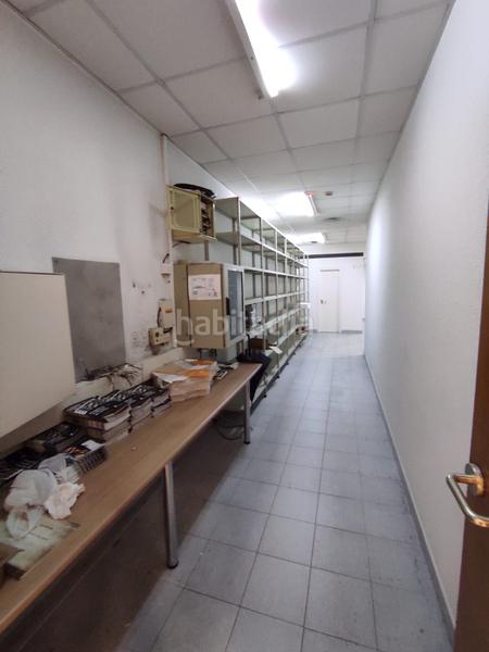 Foto f69ad030-9e2a-4444-bfbe-9d430189d9df. Lloguer local comercial amb calefacció a Ermua