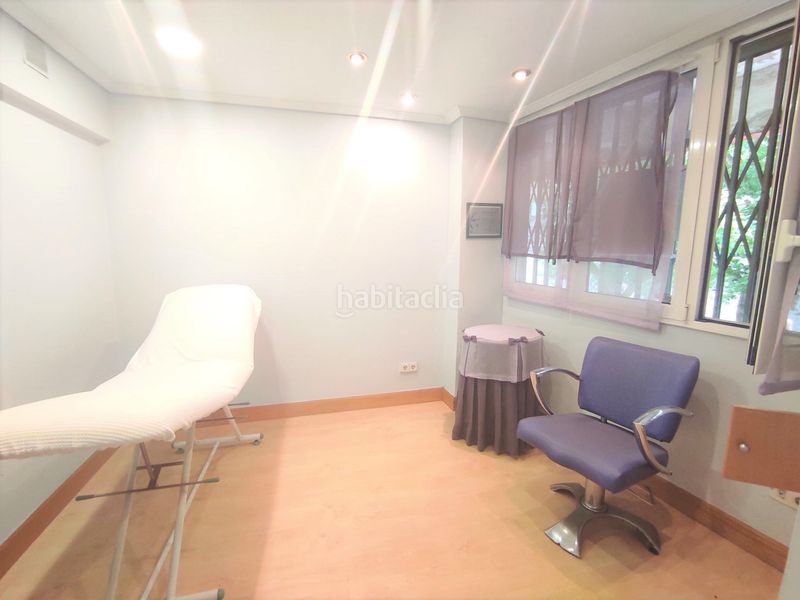 Foto e1a706f5-e28d-4eb5-b813-41debfe65554. Locale commerciale con riscaldamento in Eibar