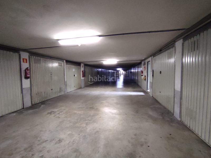 Foto f5236e1a-5731-4be8-8415-d145bd3b9c23. Miete autoparkplatz in Eibar