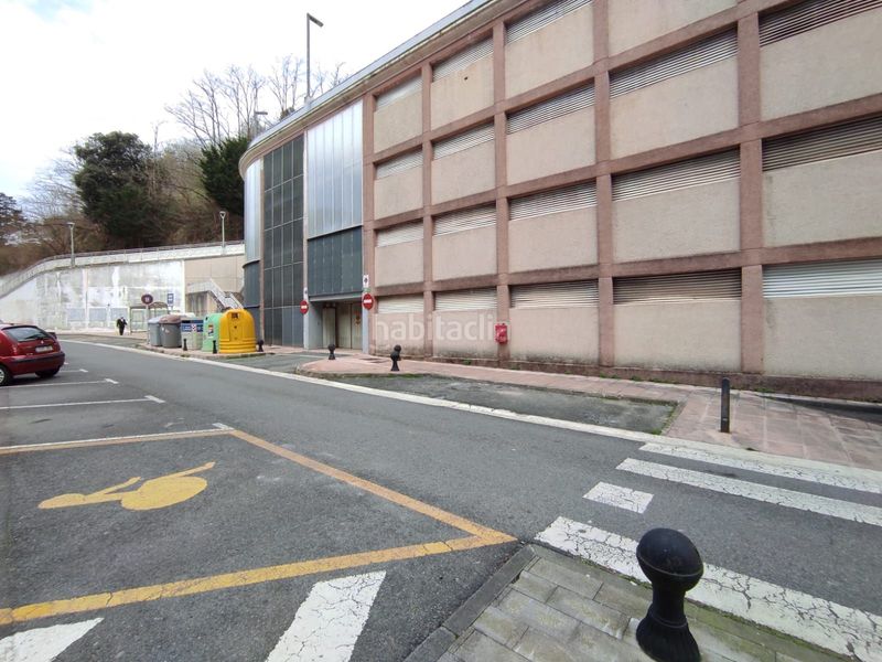 Foto d8152f34-89c9-40d7-96e1-91c17d1d4217. Lloguer aparcament cotxe a Eibar