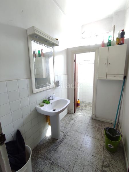 Foto f3f49b30-5fda-4ae6-b349-92234eb0c60e. Locale commerciale in Ermua