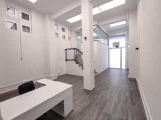 Location Local commercial  N/a. Local comercial en eibar, zona centro. perfecto como despacho, a