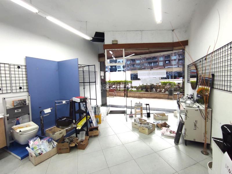 Foto c82cb37c-edbb-4d91-a996-6b4665110511. Local commercial dans Ermua