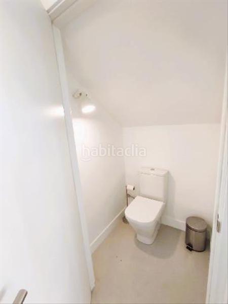 Foto 626c7148-f77e-4b27-adb4-387a4dfb53ef. Lloguer local comercial a Eibar