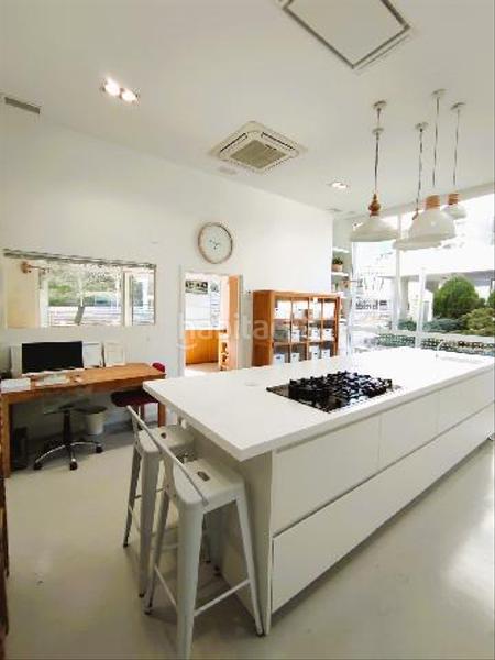 Foto fe1c58bf-e685-4306-8b71-4815de1572d1. Lloguer local comercial a Eibar