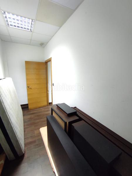 Foto 45b84817-9597-4681-b40b-527f57e81e28. Local commercial dans Ermua