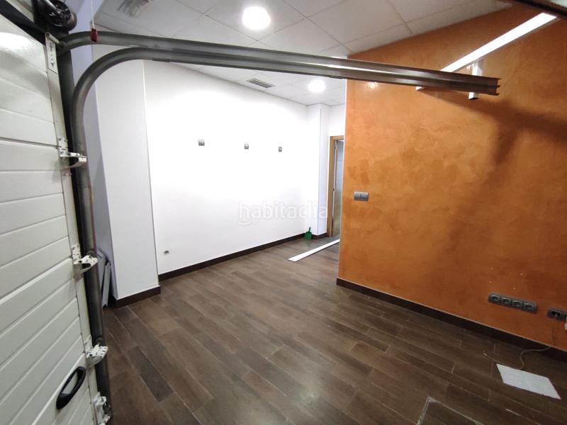 Foto 4a426851-8e56-4d12-84cb-e2ec129fe9bb. Local commercial dans Ermua