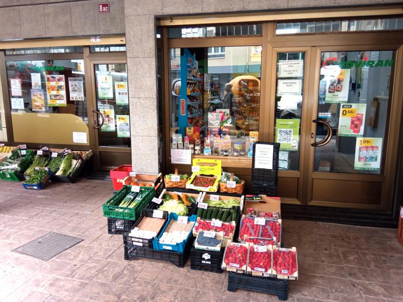 Foto d61ea49d-3075-48c2-a30d-58a2384c0b82. Lloguer local comercial a Eibar