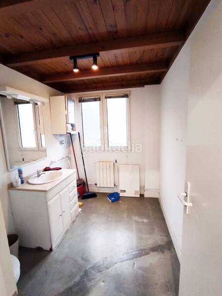 Foto 2c3929d2-1463-4ccc-949c-117d68cde42e. Lloguer local comercial a Eibar