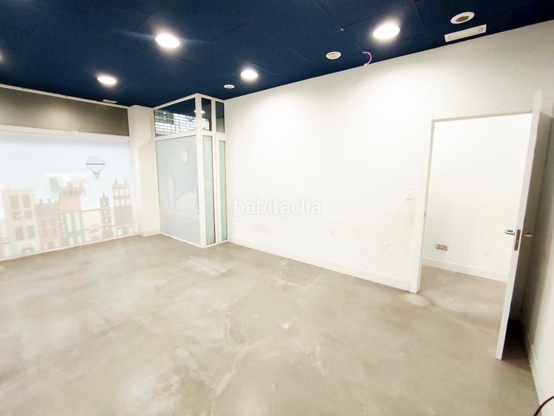 Foto b957a5e3-2501-4d6c-9cf4-6a8db4b29e74. Lloguer local comercial a Eibar