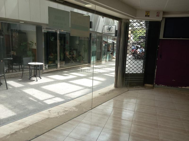 Foto 906e4eb4-cf84-4828-bbbe-f16aaec2a067. Geschäftsraum in Martinica - Ateneu Cerdanyola del Vallès