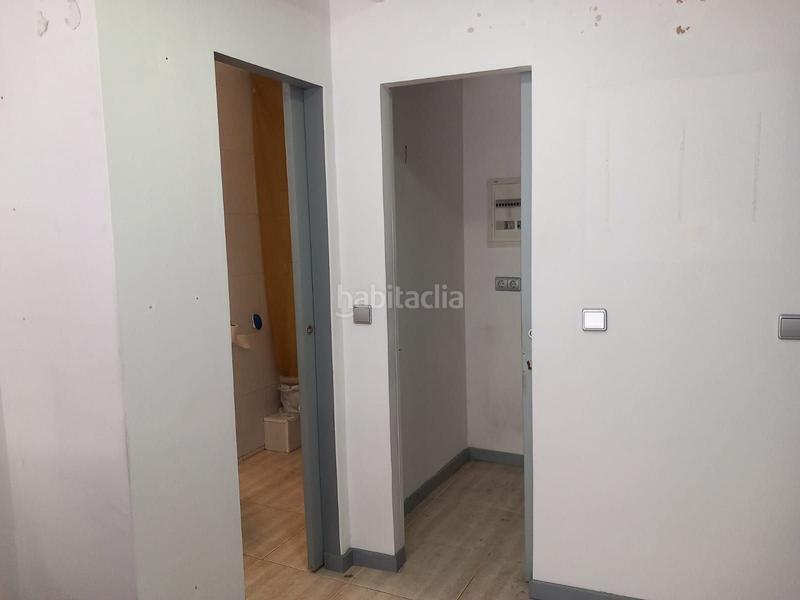 Foto a0e26d0a-d593-4d90-90fa-c326d0d006c5. Geschäftsraum in Martinica - Ateneu Cerdanyola del Vallès