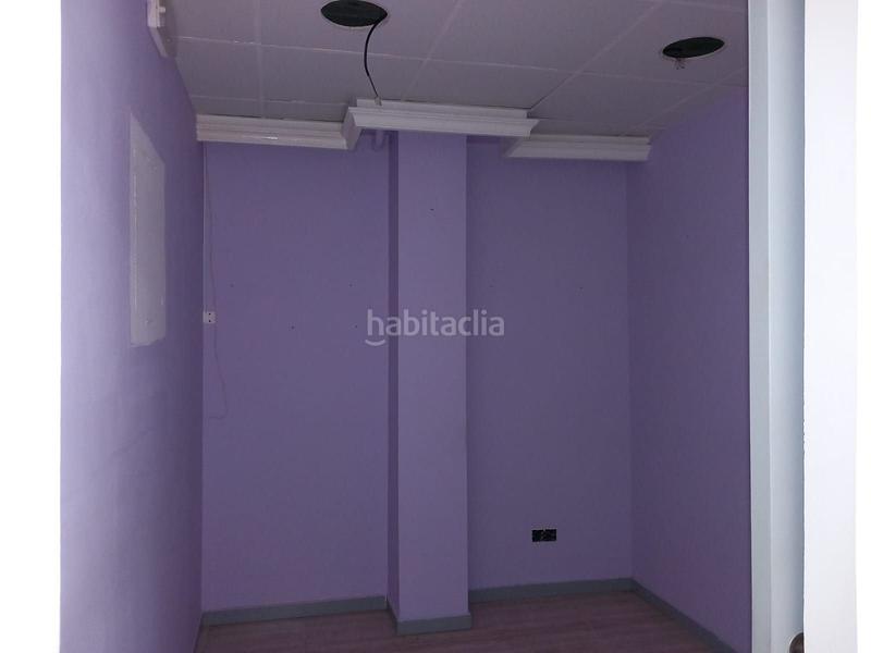 Foto f8fd71fb-af23-46ef-9d5d-1d6ed3f45a12. Geschäftsraum in Martinica - Ateneu Cerdanyola del Vallès