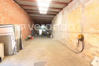 Local commercial à Centre. Local nave 132 m2