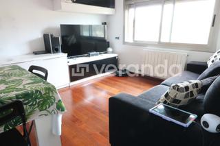 Pis a Centre. Reformado 60 m2  3 habitaciones exteriores