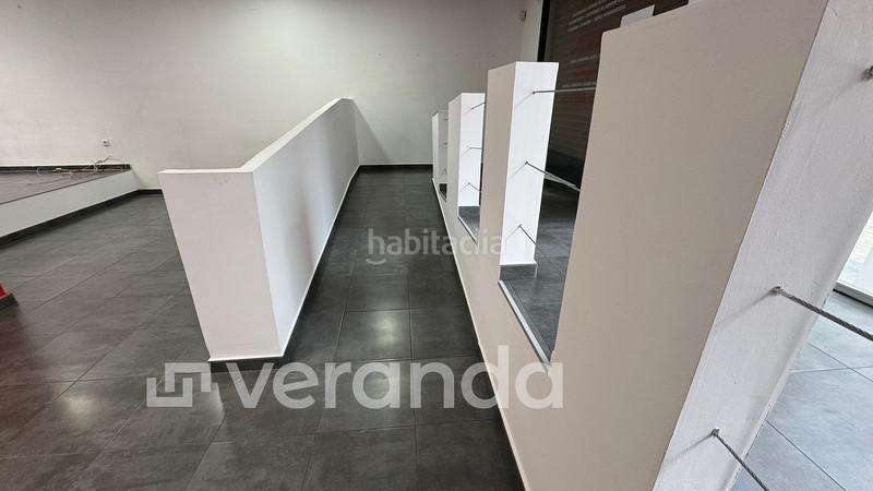 Foto 1a97bde2-3dec-4c0b-b4f1-3d6d41b1f6b8. Location local commercial dans Casc Antic Ripollet