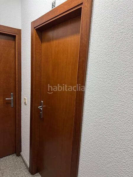 Foto 860ca5b9-f7cf-4725-b4f4-9479857811d1. Location local commercial dans Ajuntament-Maragall Ripollet