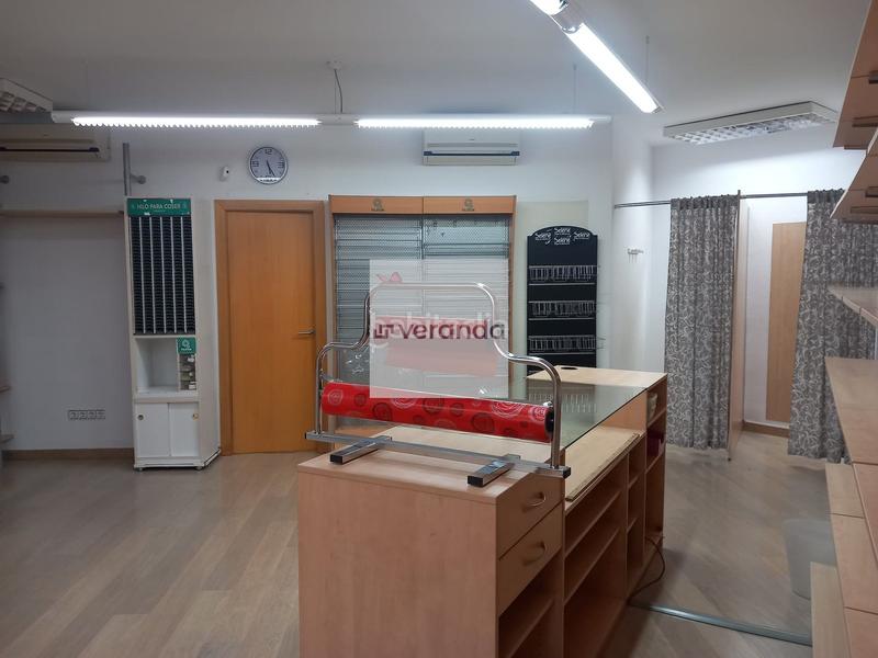 Foto 51876196-436a-4502-9a76-3e1b668edcfa. Location local commercial dans Casc Antic Ripollet
