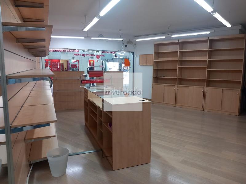Foto b3112777-c2eb-4afc-9eb9-3758976e87e3. Location local commercial dans Casc Antic Ripollet