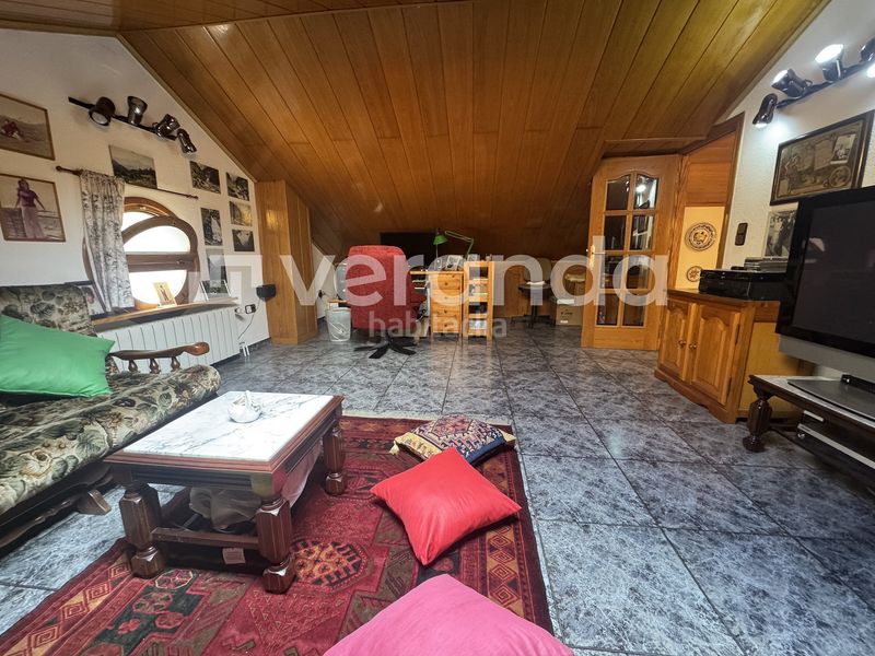 Foto fb238197-30cb-4749-8ead-d46979f7c737. Casa adossada amb calefacció aparcament a Can Clos-Pinetons Ripollet