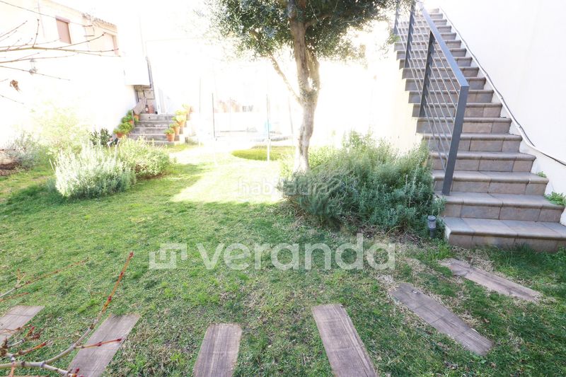 Foto 13864e0a-cf4a-4eae-8f21-8b6dc20f0148. Casa adossada amb calefacció a Centre Ripollet