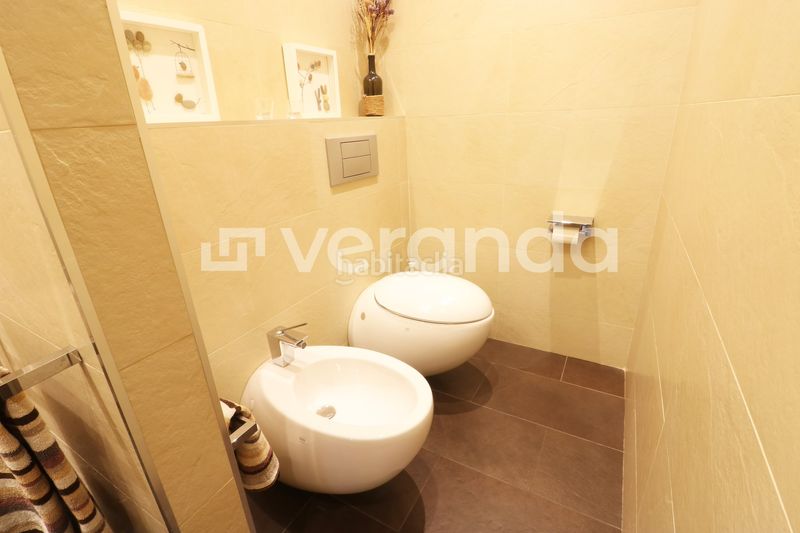 Foto a5325f54-eab1-45ea-ade0-eeff01a72152. Casa adossada amb calefacció a Centre Ripollet