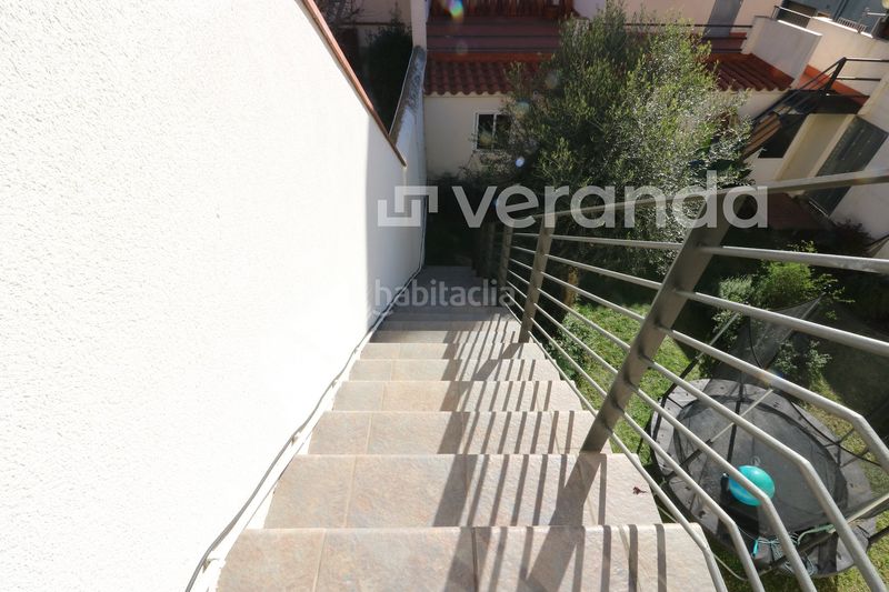 Foto c8e8d0ff-449c-4c41-be8c-ed3beec14ee3. Casa adossada amb calefacció a Centre Ripollet